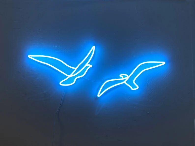 Neon Lovebirds: LED Couple Flying Bird Art Light Sign
