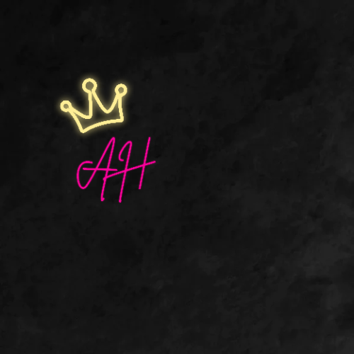 Custom Name With Crown (Style 1)